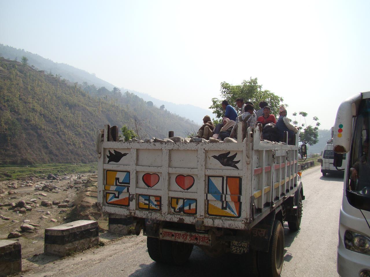 kathmandu_pokhara041.jpg