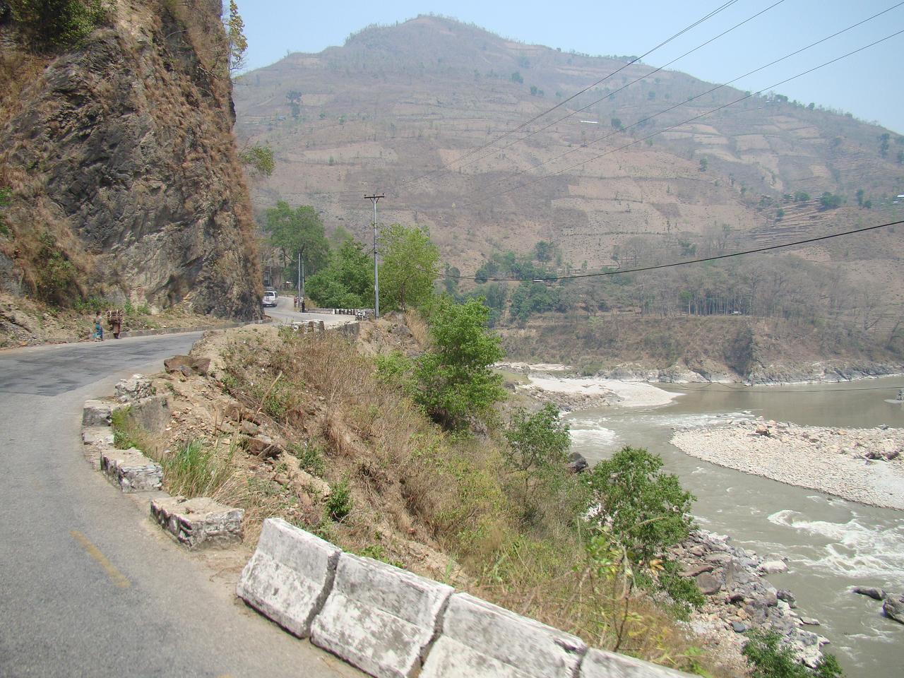 kathmandu_pokhara110.jpg