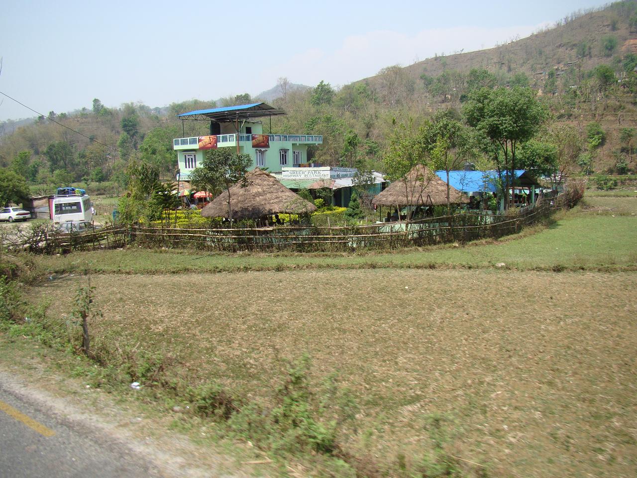 kathmandu_pokhara131.jpg