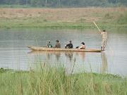 chitwan_canoe_safari030.htm