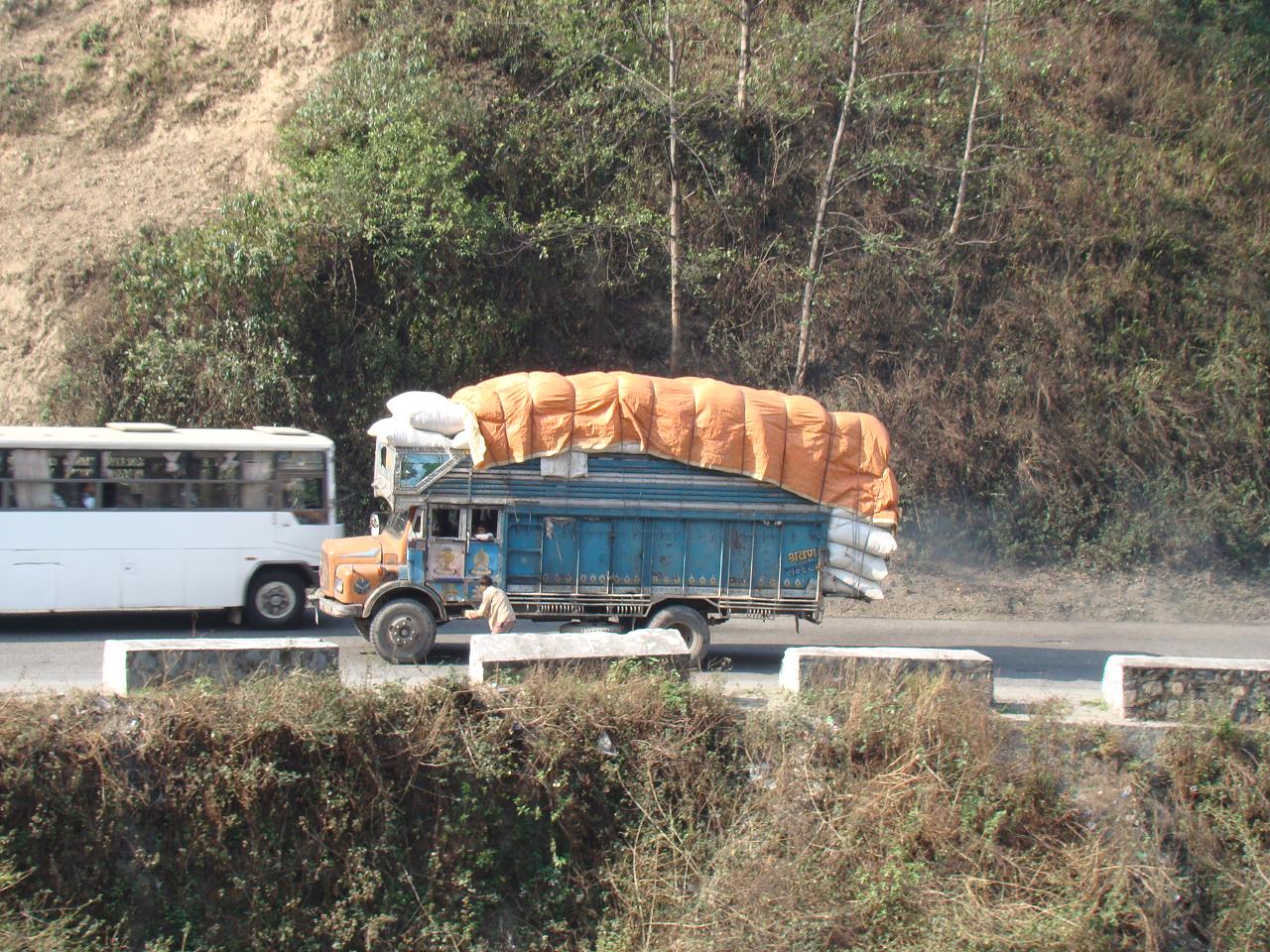 kathmandu_pokhara024.jpg