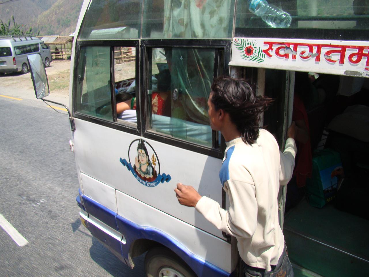 kathmandu_pokhara097.jpg